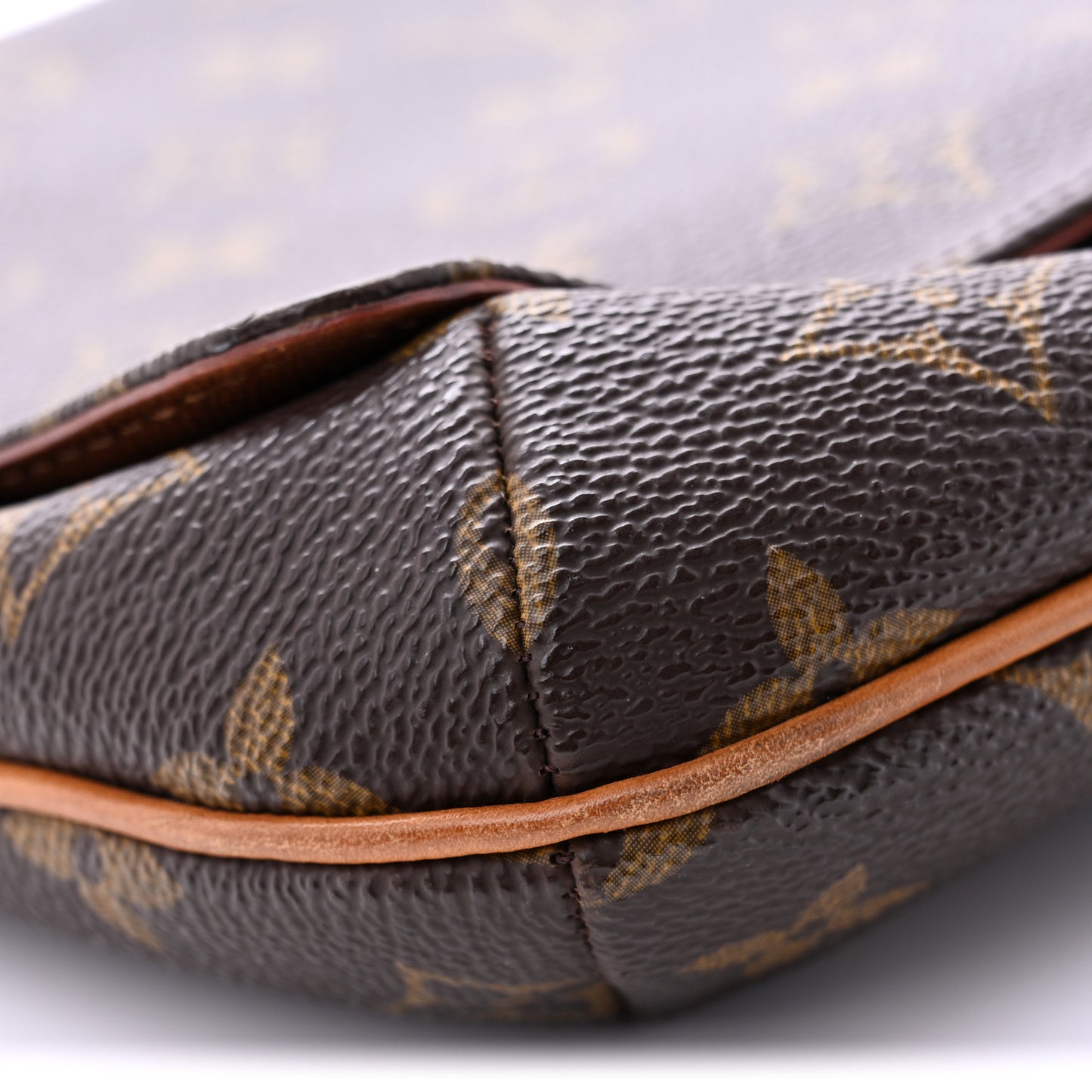 Monogram Musette Tango