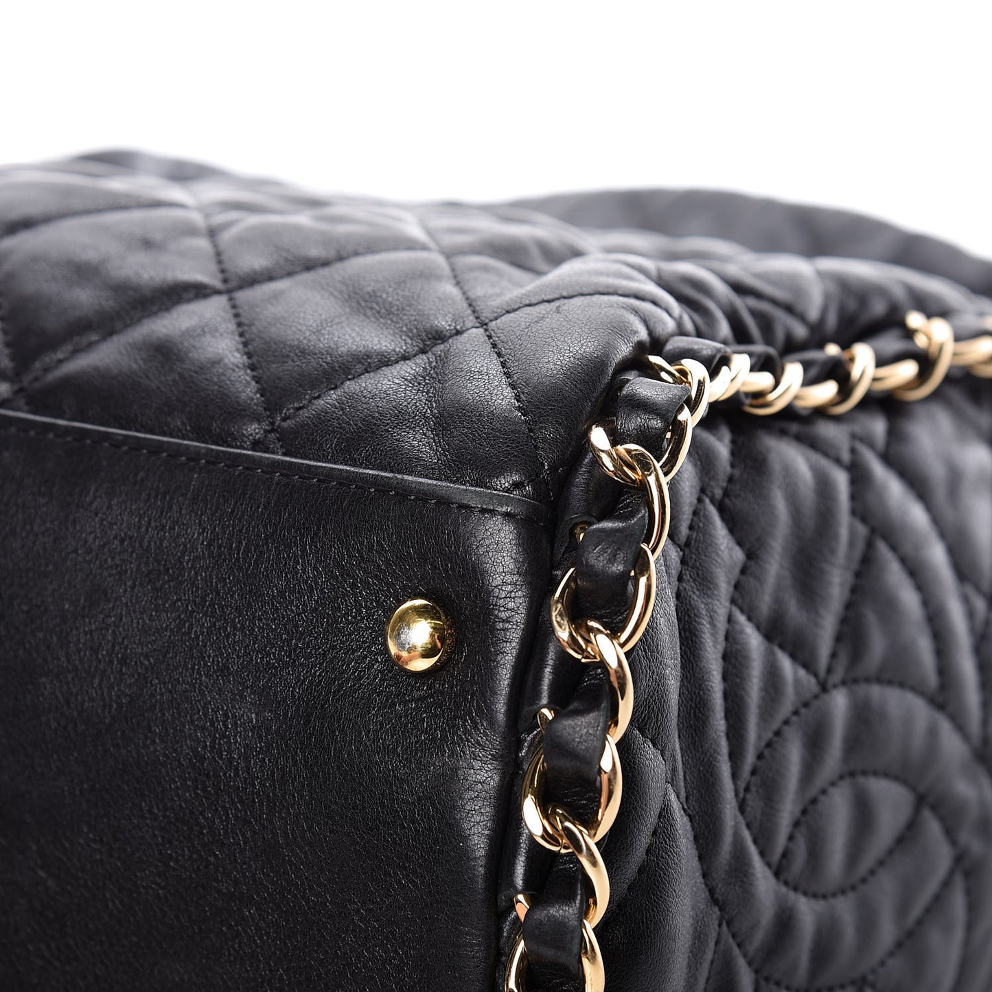 Calfskin Quilted Large Chain Me Hobo Black