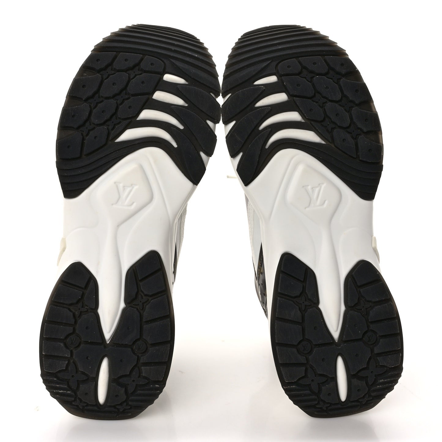Monogram Calfskin Run 55 Sneakers 38 White