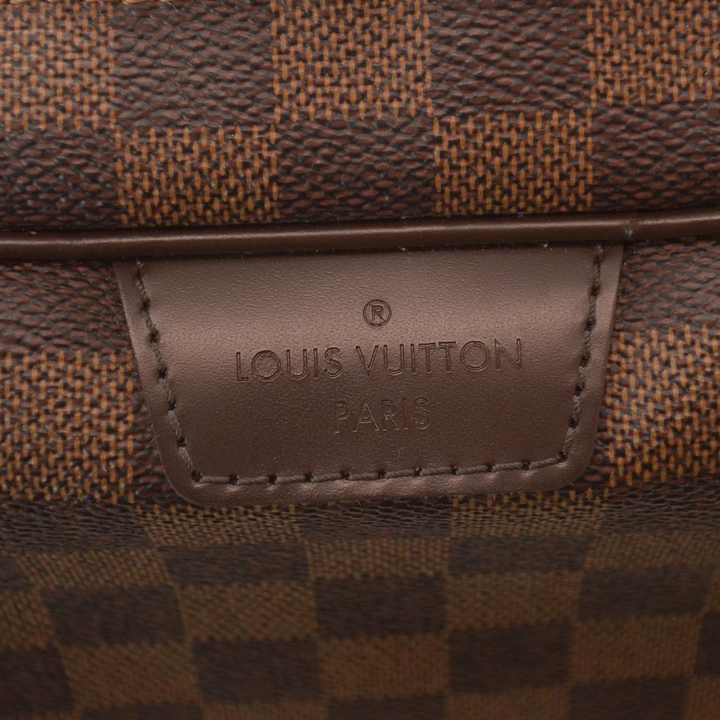 Damier Ebene Rivington GM