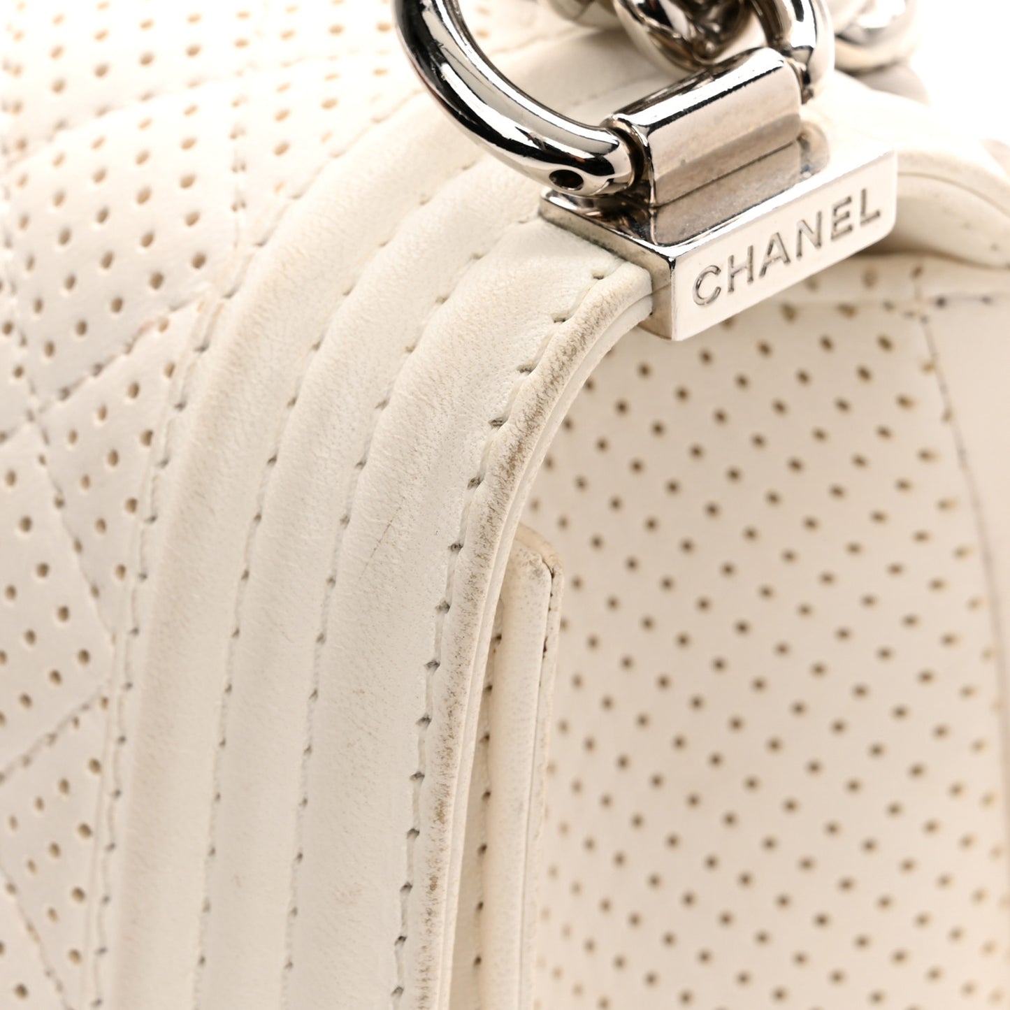 Lambskin Perforated Medium Boy Flap White