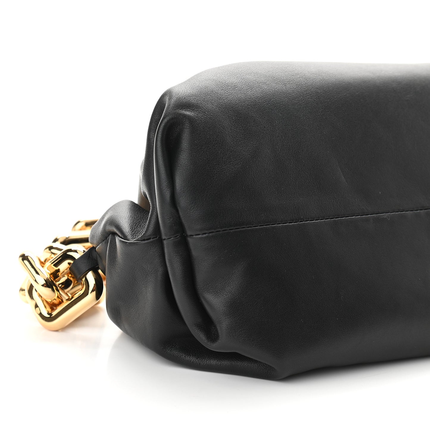 Calfskin The Pouch Chain Black