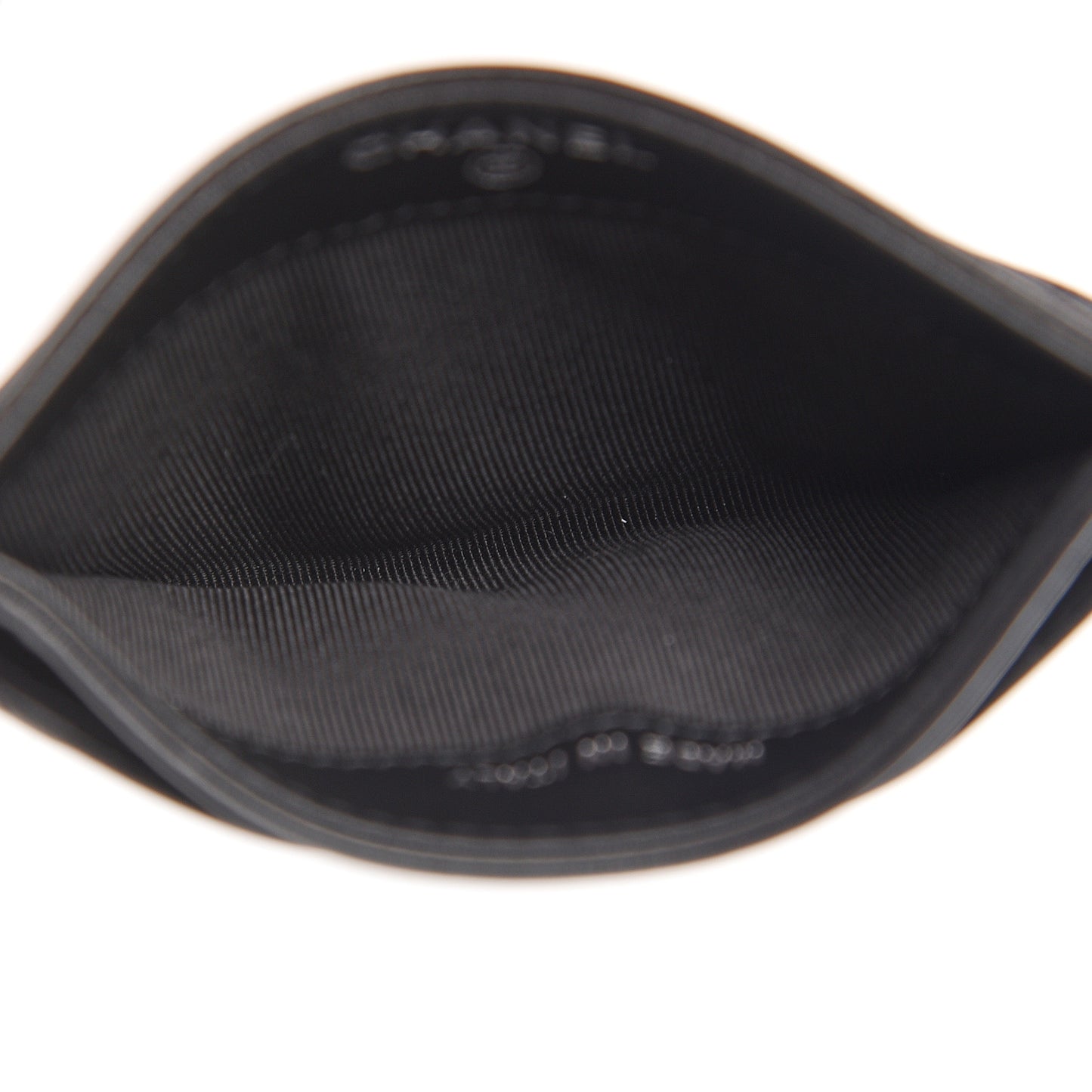 Aged Calfskin Chevron Quilted Gabrielle Card Holder Black