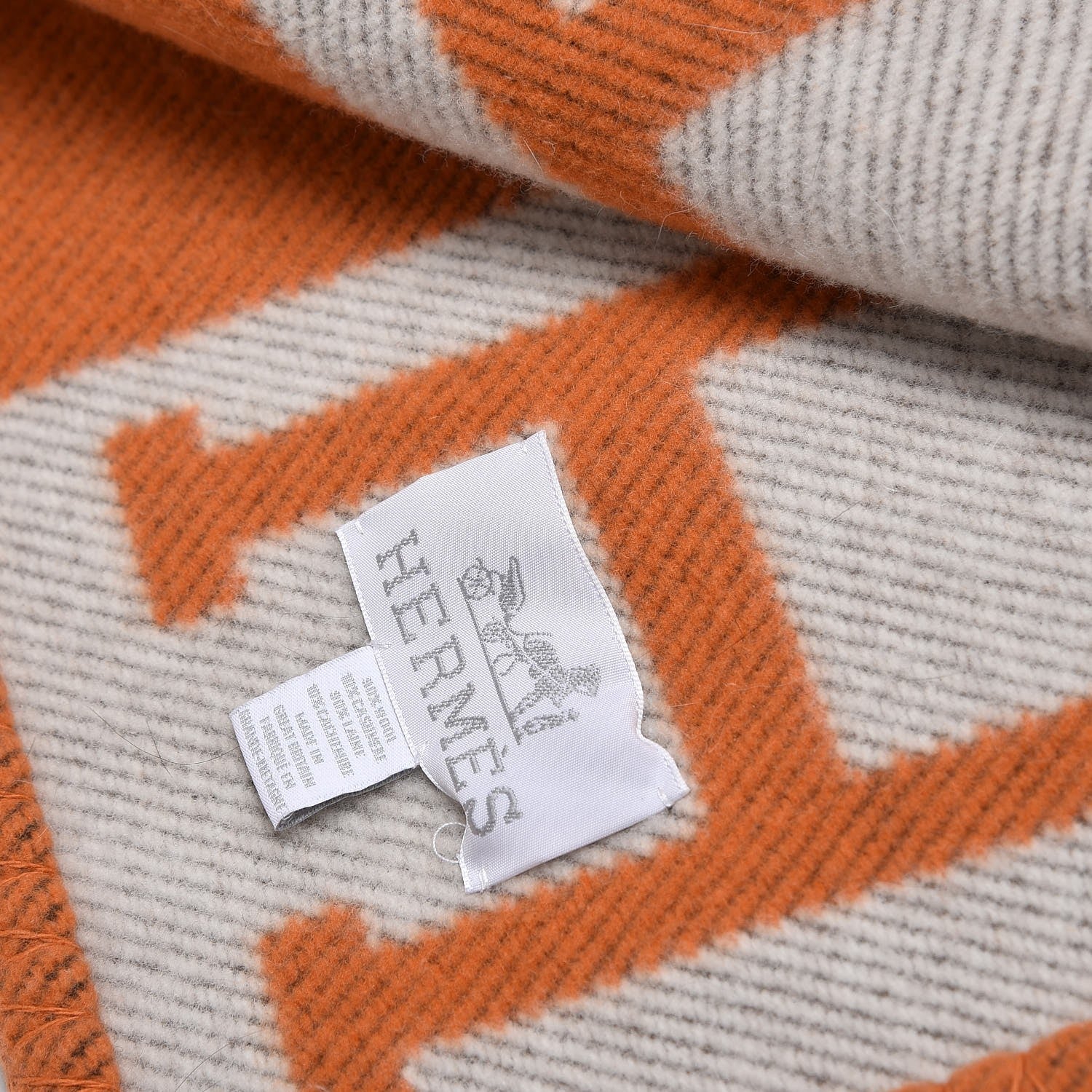 Hermes Wool Cashmere Signature Classic Avalon Blanket Ecru Potiron 4 of 4