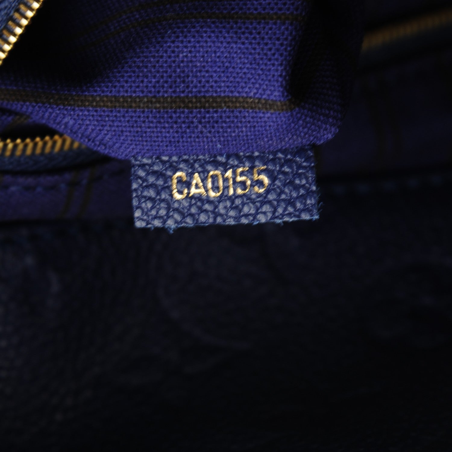 Louis Vuitton Empreinte Artsy MM Celeste 7 of 7
