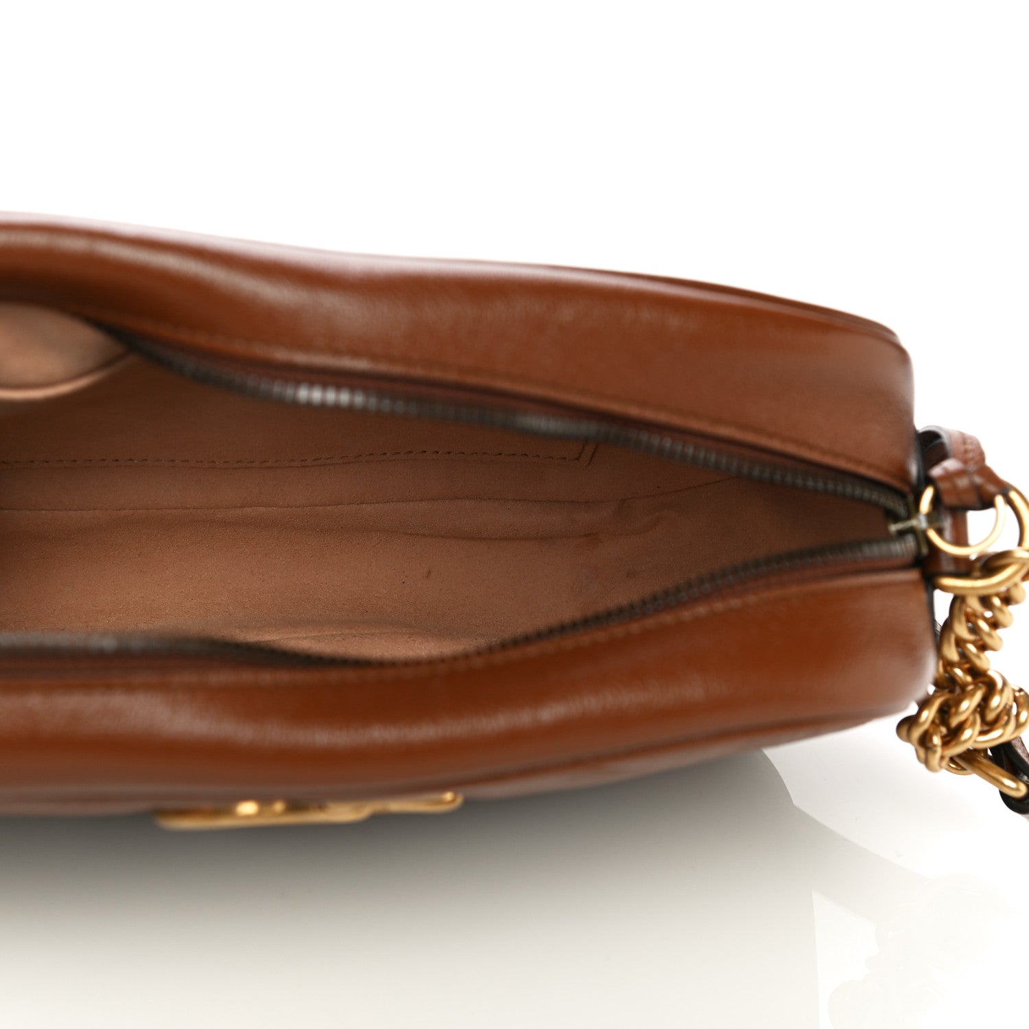 Gucci Glazed Calfskin Matelasse Diagonal Small GG Marmont Chain Shoulder Bag Cuir 5 of 17