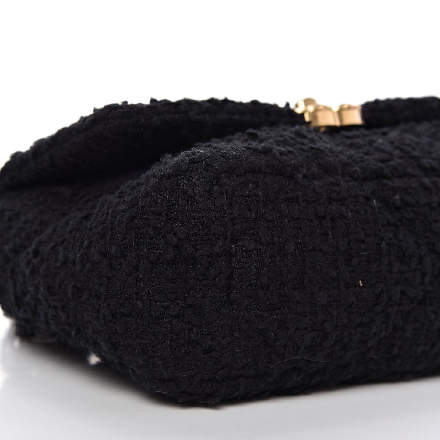 Tweed Quilted Medium Chanel 19 Flap Black