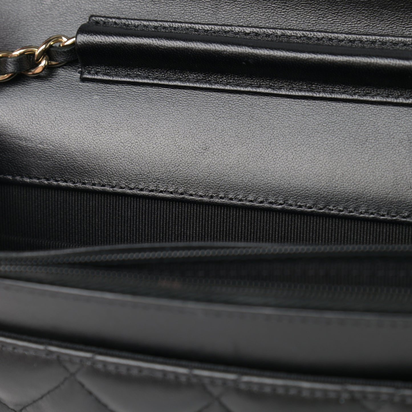 Lambskin Quilted Coco Bow Wallet On Chain WOC Black