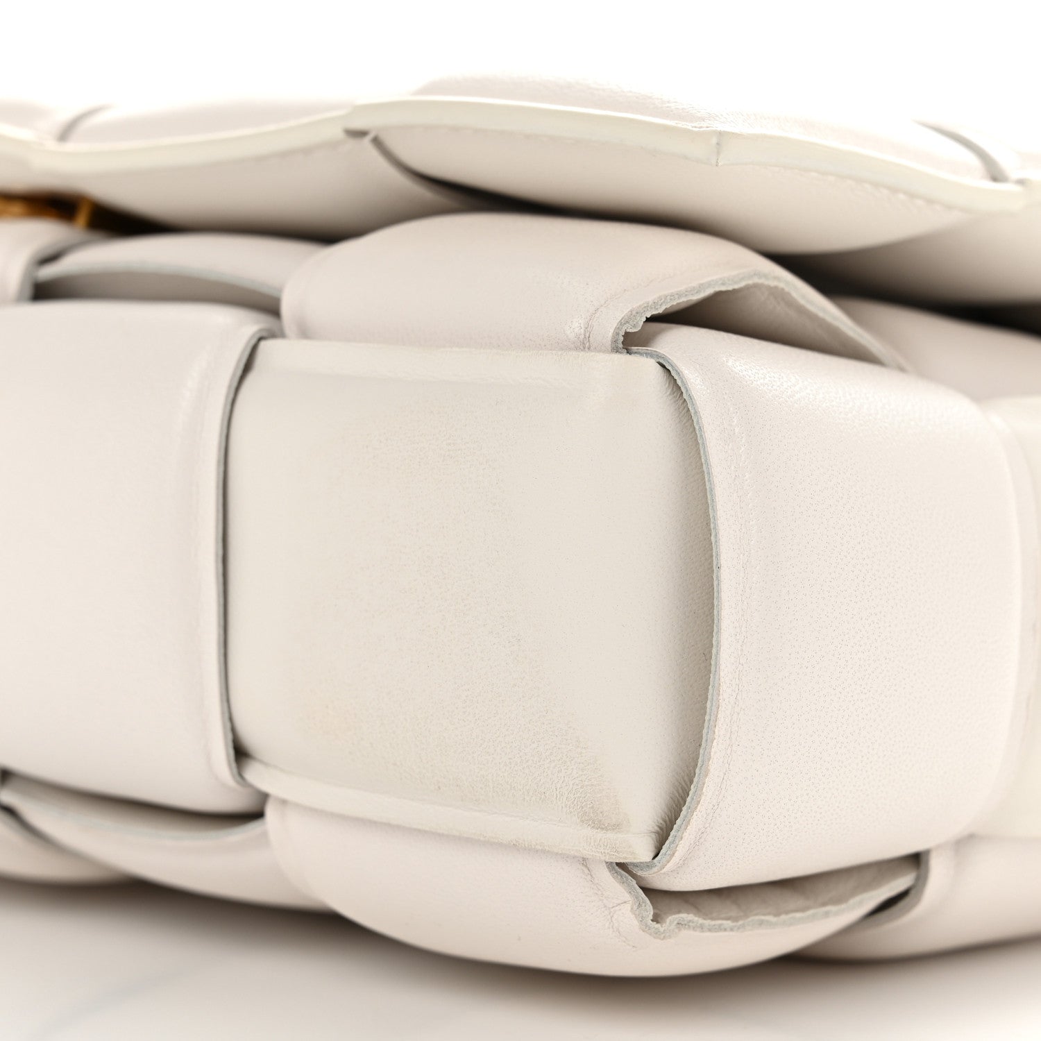 Bottega Veneta Lambskin Maxi Intreccio Padded Chain Cassette Crossbody Bag White 10 of 10