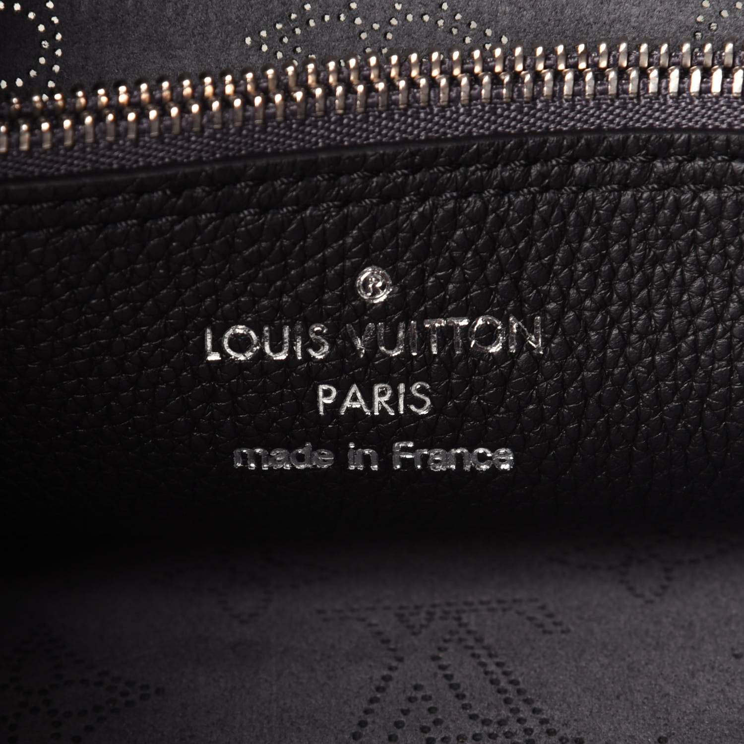 Louis Vuitton Mahina Carmel Hobo Black 5 of 9