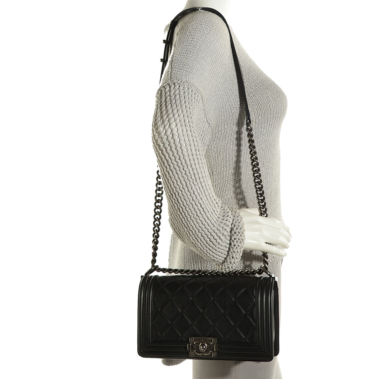 Calfskin Quilted Medium Boy Flap Black