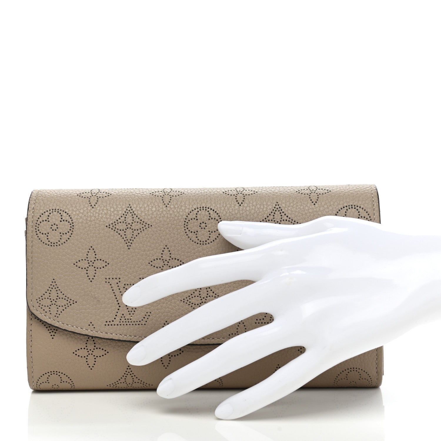 Louis Vuitton Mahina Iris Wallet NM Galet 2 of 8