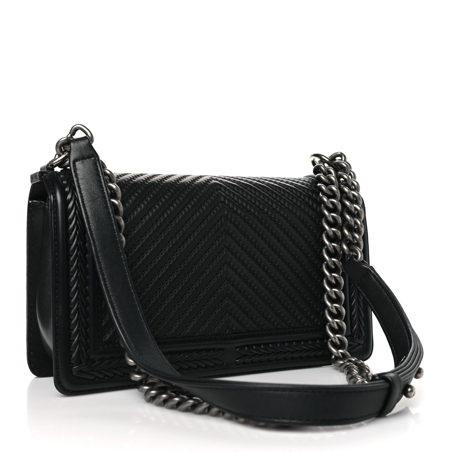 Calfskin Chevron Quilted Medium Braided Boy Flap Black