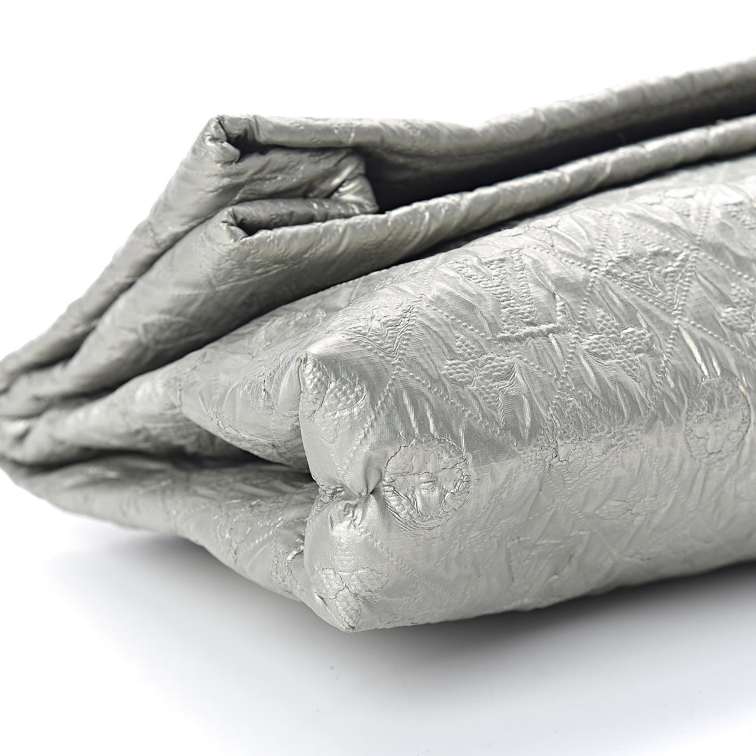 Louis Vuitton Jacquard Quilted Monogram Limelight Clutch GM Perle 8 of 9