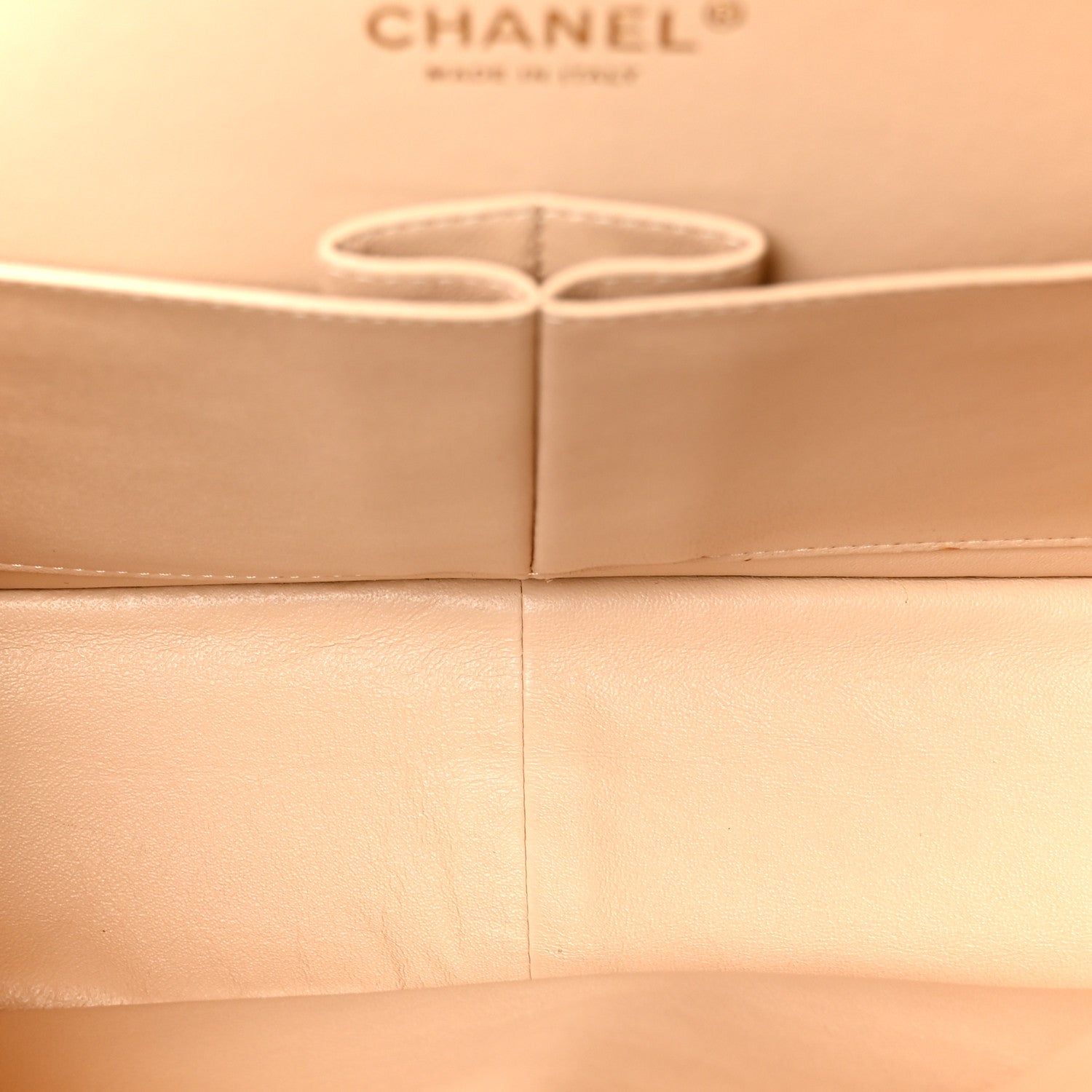 Chanel Caviar Quilted Jumbo Double Flap Beige Clair 5 of 12
