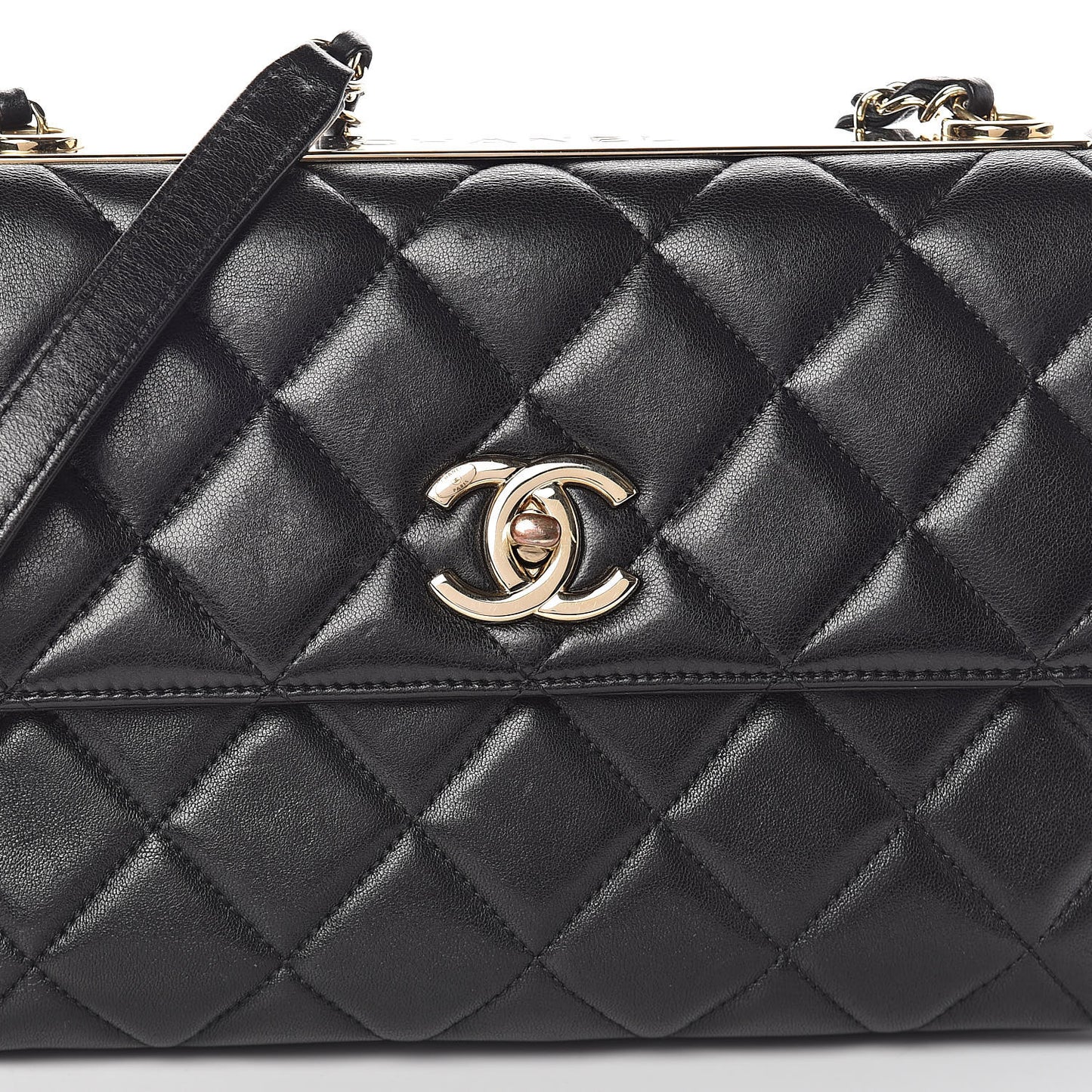 Lambskin Quilted Medium Trendy CC Flap Black