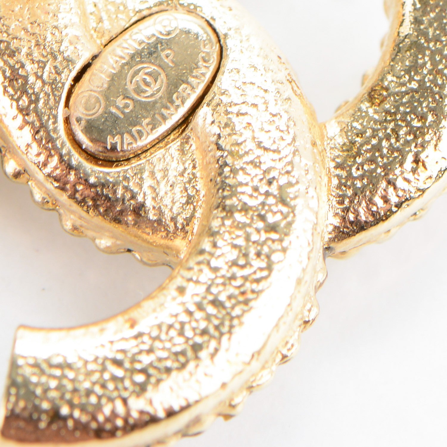 Chanel Pearl CC Earrings Gold 4 of 5