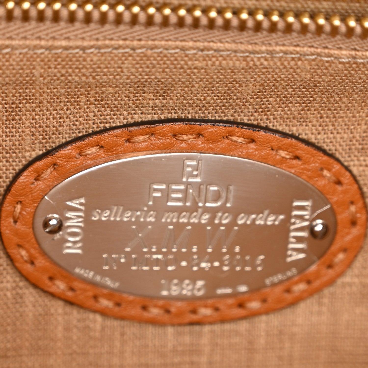 Fendi Cuoio Romano Selleria Bi-Color Large Peekaboo Iconic Satchel Mou Deserto 7 of 13