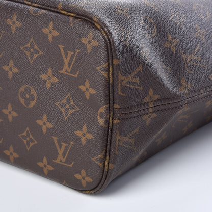 Louis Vuitton Monogram Neverfull MM 9 of 15