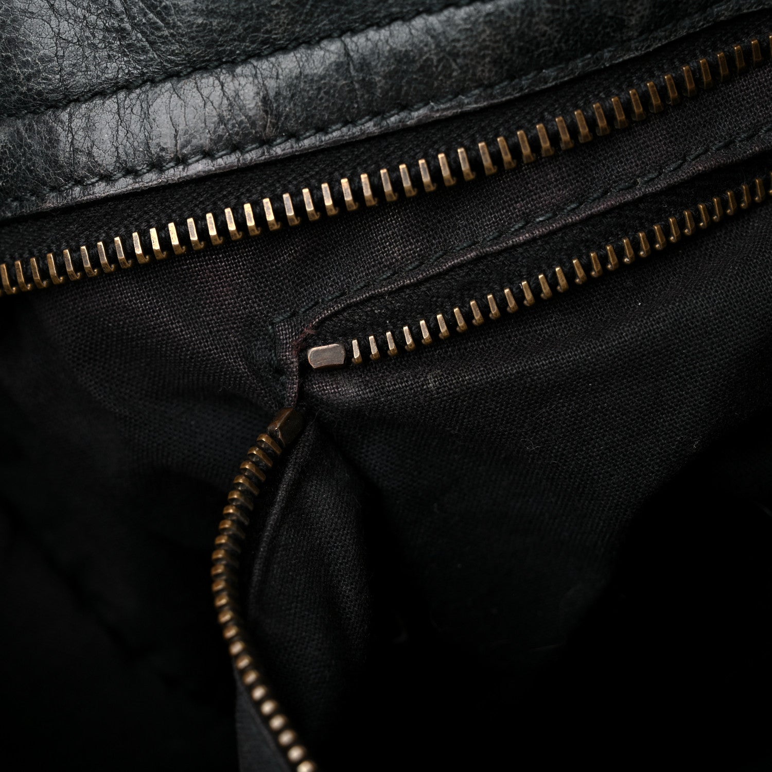 Balenciaga Agneau Classic Hardware City Black 16 of 33