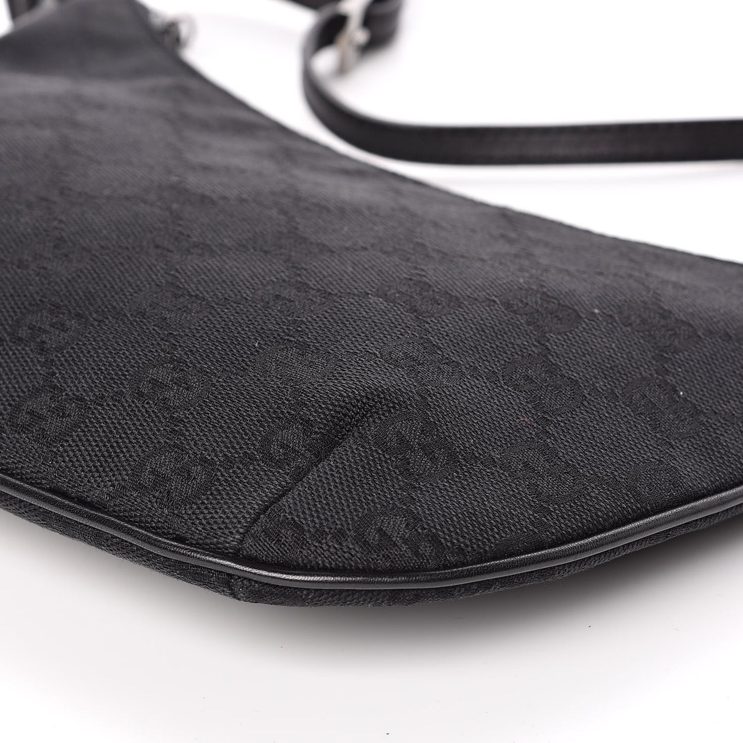 Monogram Pochette Black