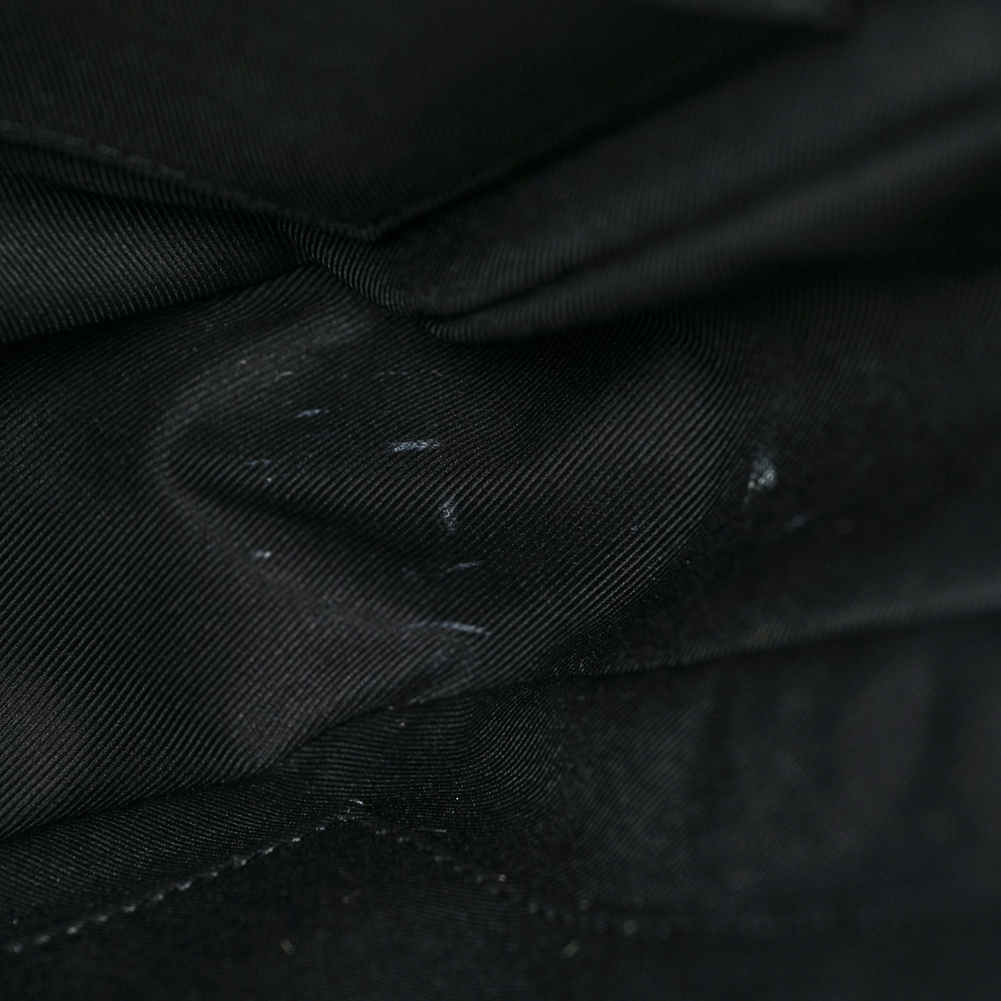 Monogram Macassar Christopher Messenger