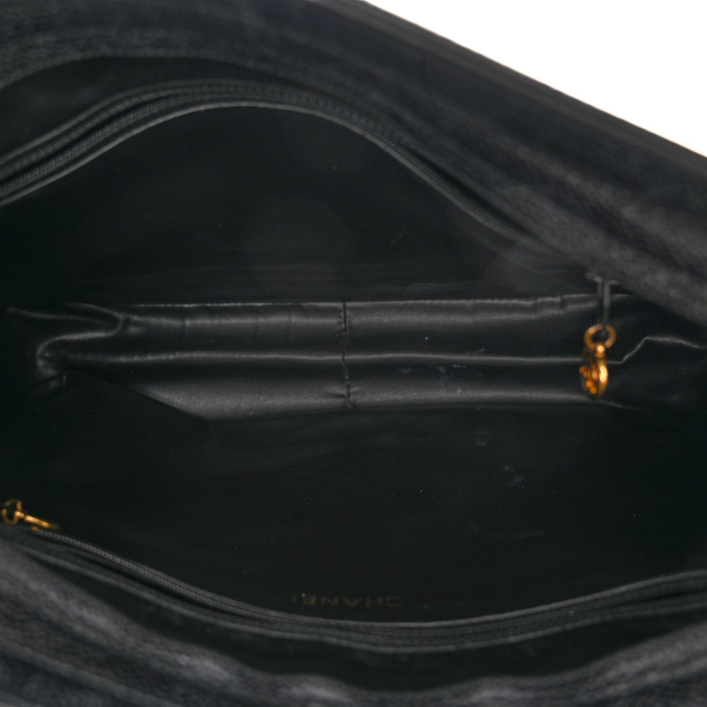 Caviar CC Shoulder Bag Black