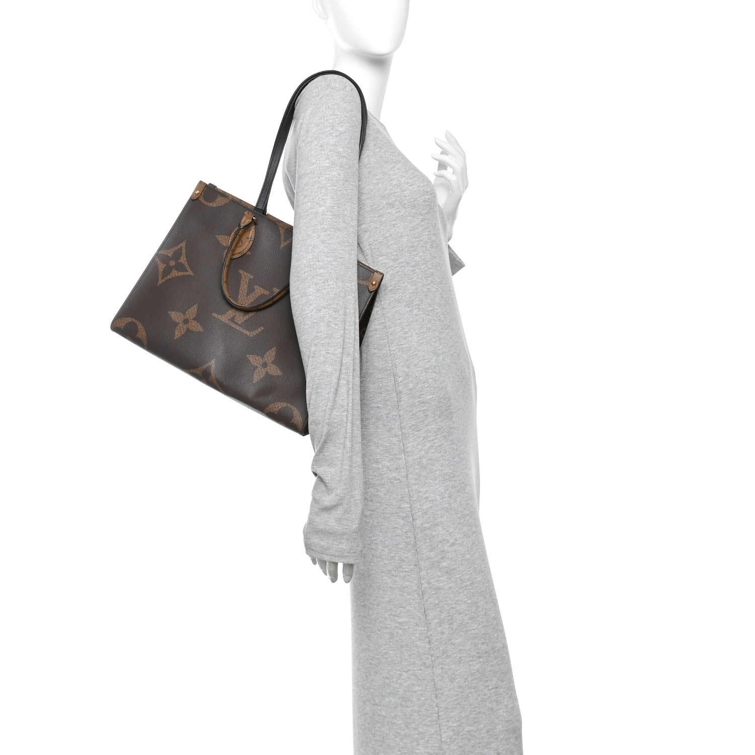 Louis Vuitton Reverse Monogram Giant Onthego MM 2 of 9