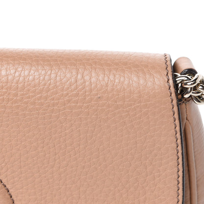 Gucci Pebbled Calfskin Medium Soho Flap Crossbody Camelia 22 of 22