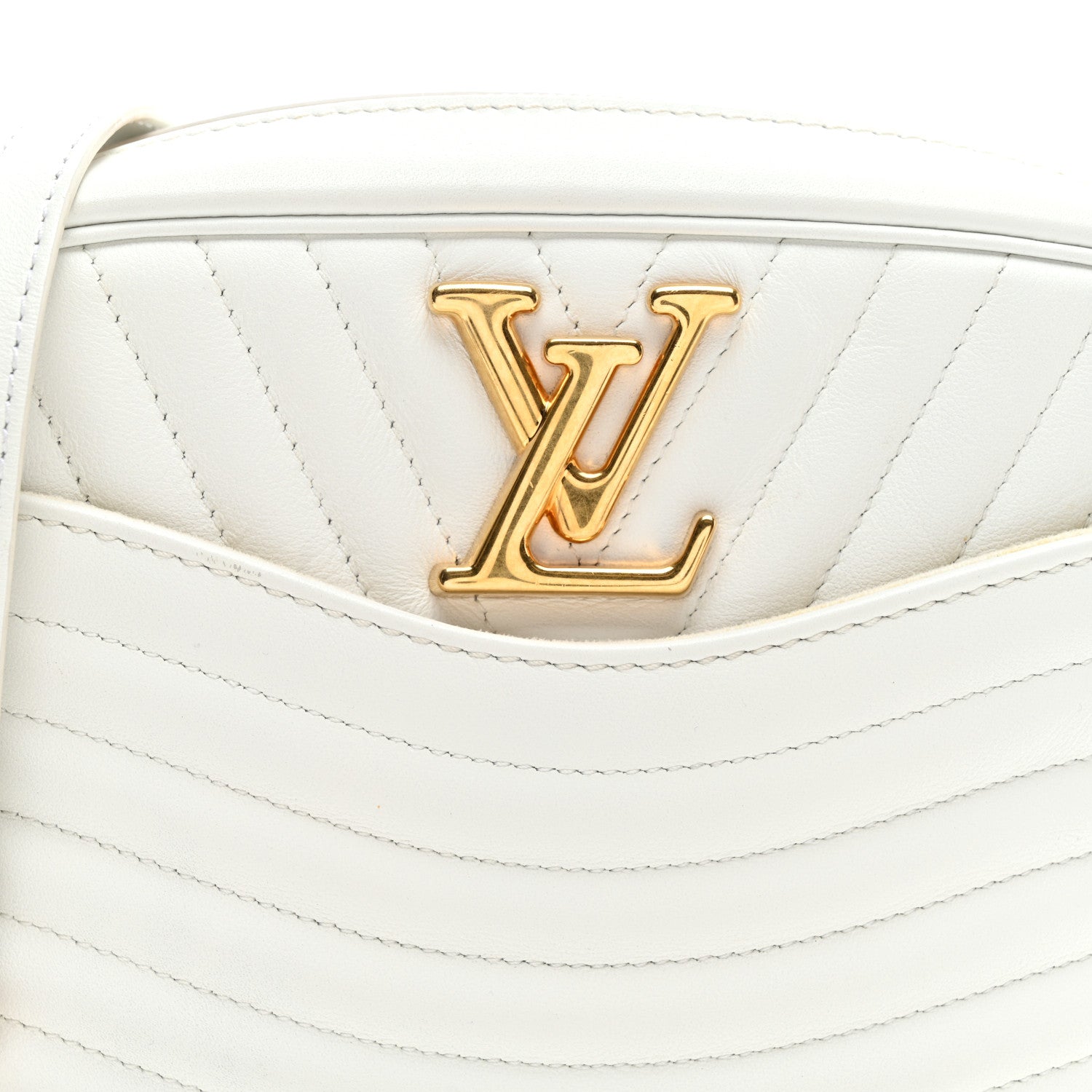 Louis Vuitton Calfskin New Wave Camera Bag White 6 of 9