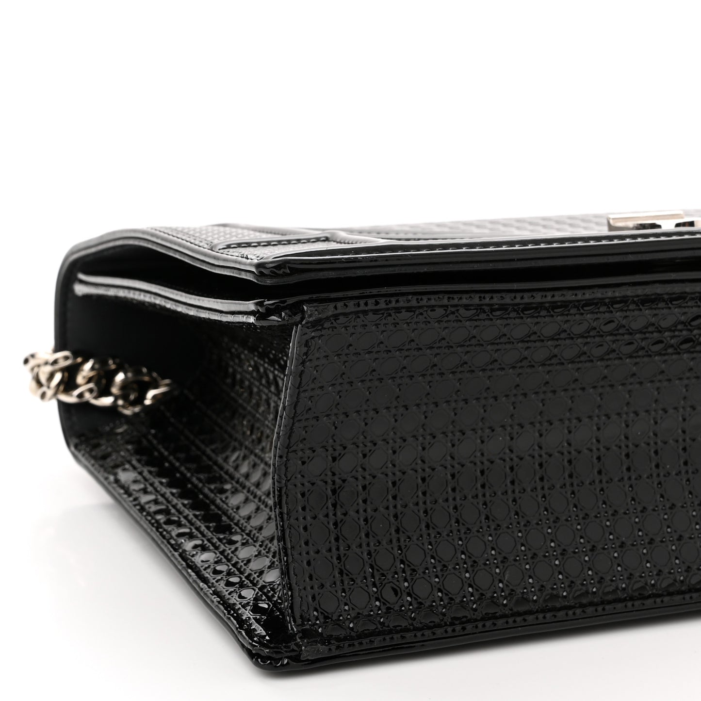 Metallic Patent Micro-Cannage Medium Diorama Flap Bag Graphite