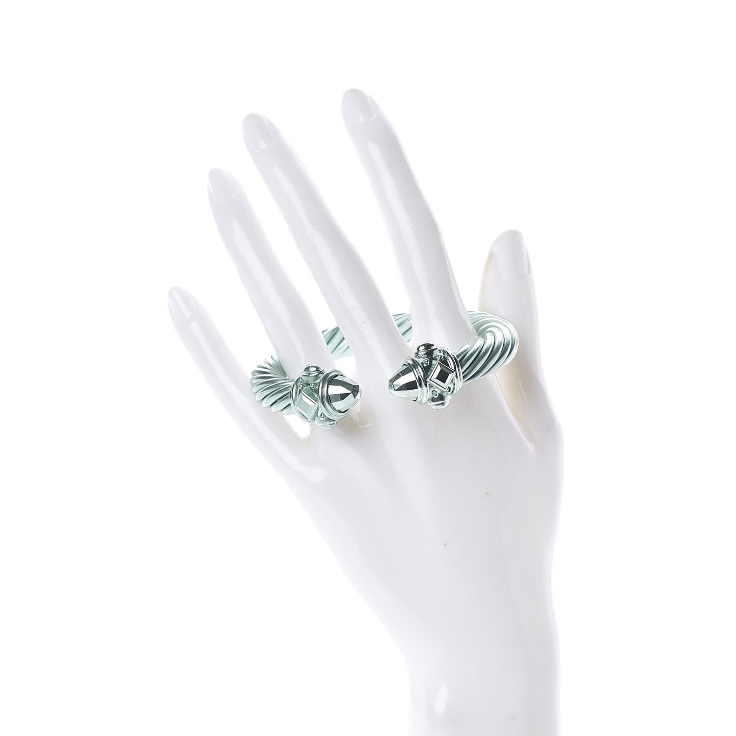 Aluminum 10mm Renaissance Bracelet Light Green
