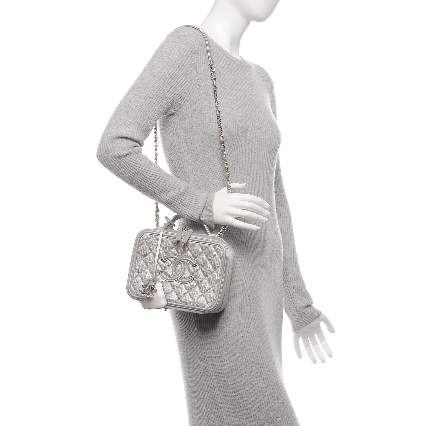 Metallic Caviar Quilted Medium CC Filigree Vanity Case Silver