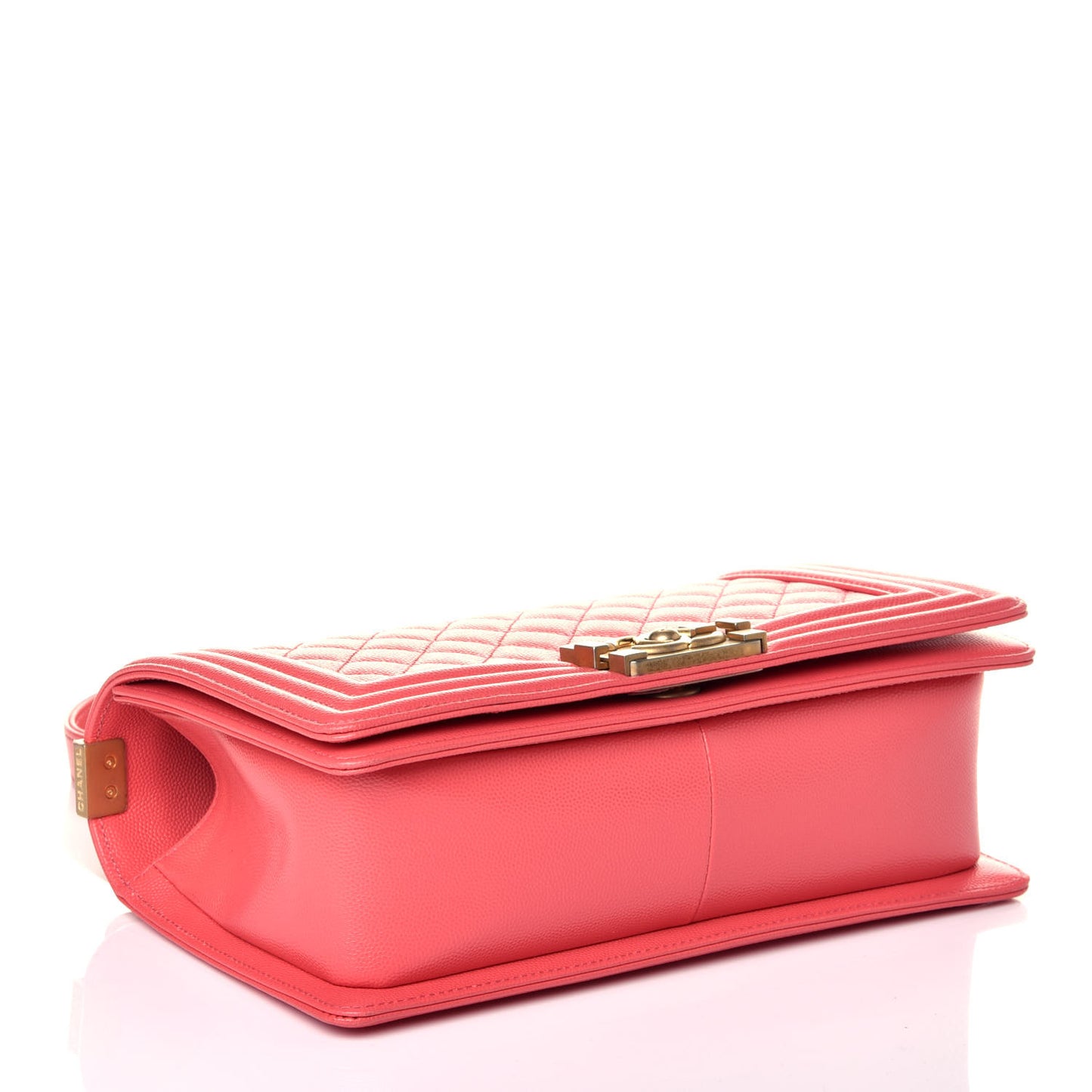 Caviar Quilted Medium Boy Flap Pink