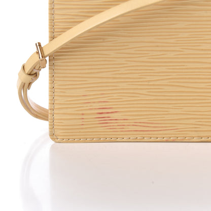 Louis Vuitton Epi Honfleur Vanilla 9 of 13