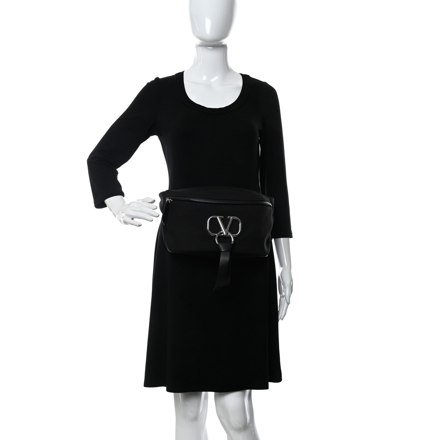 Valentino Garavani Nylon VRing Belt Bag Black 2 of 10