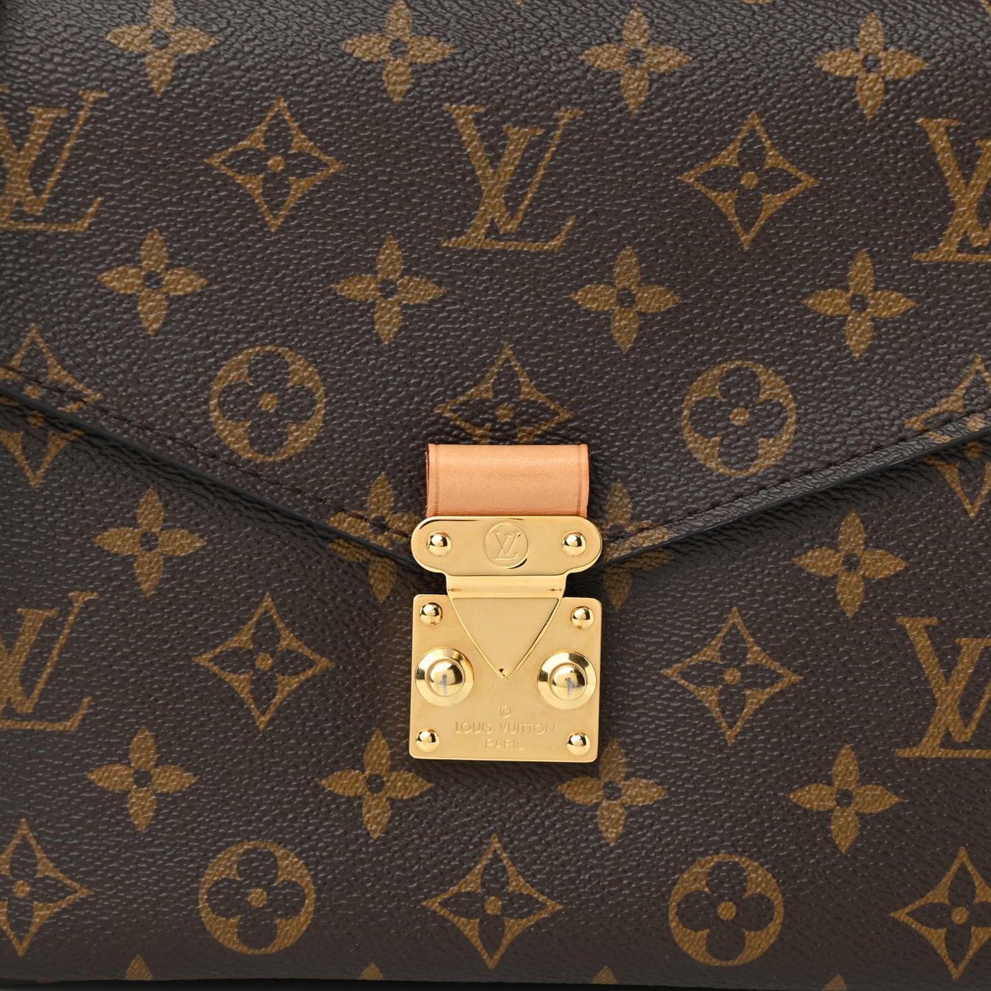 Monogram Pochette Metis
