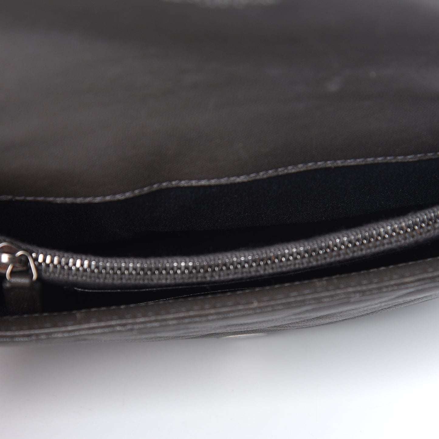 Sheepskin Matelasse Chevron Monogram College Chain Wallet Coal
