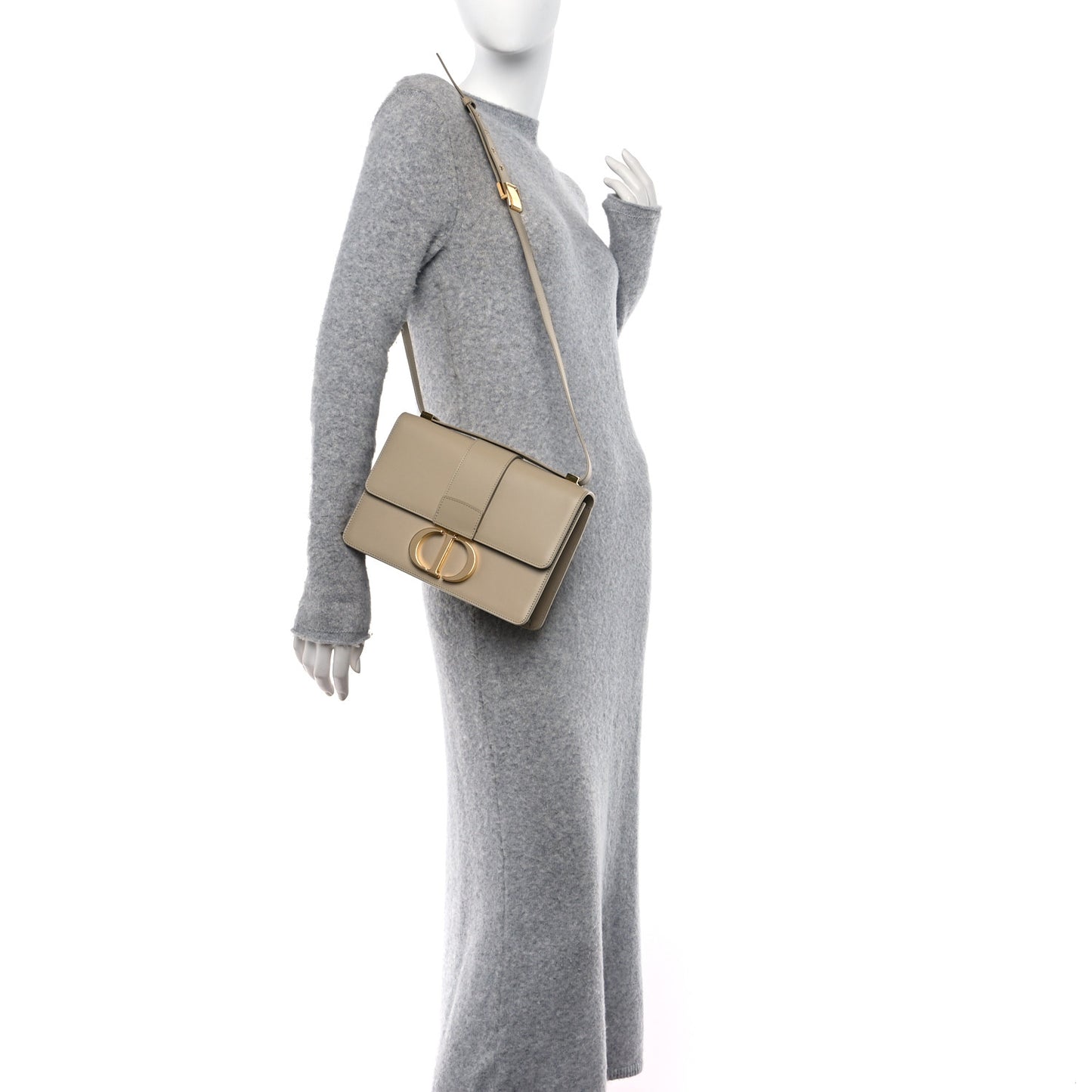 Smooth Calfskin 30 Montaigne Flap Bag Beige