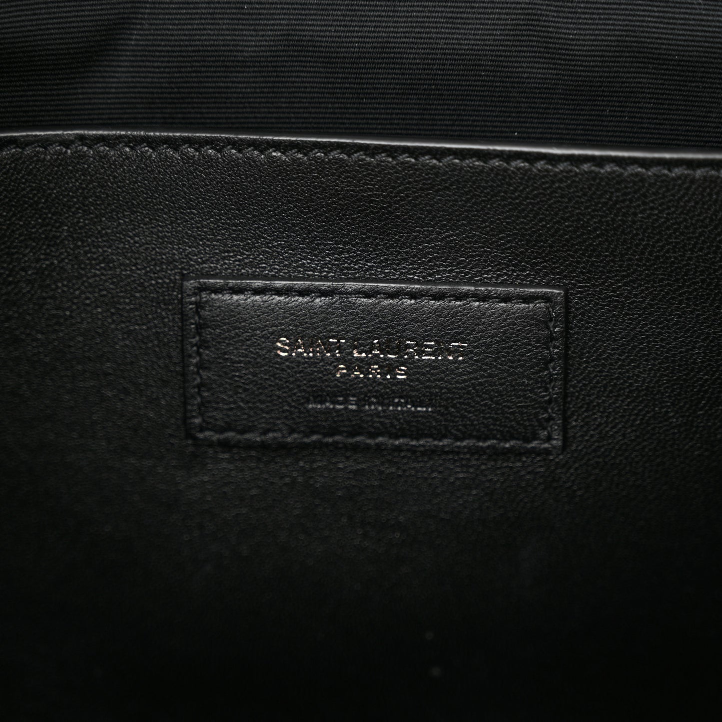 Grain De Poudre Medium West Hollywood Monogram Fold-Over Black