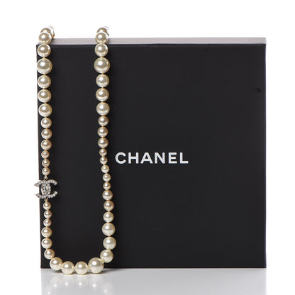 Chanel Pearl CC Long Necklace Gold 6 of 6