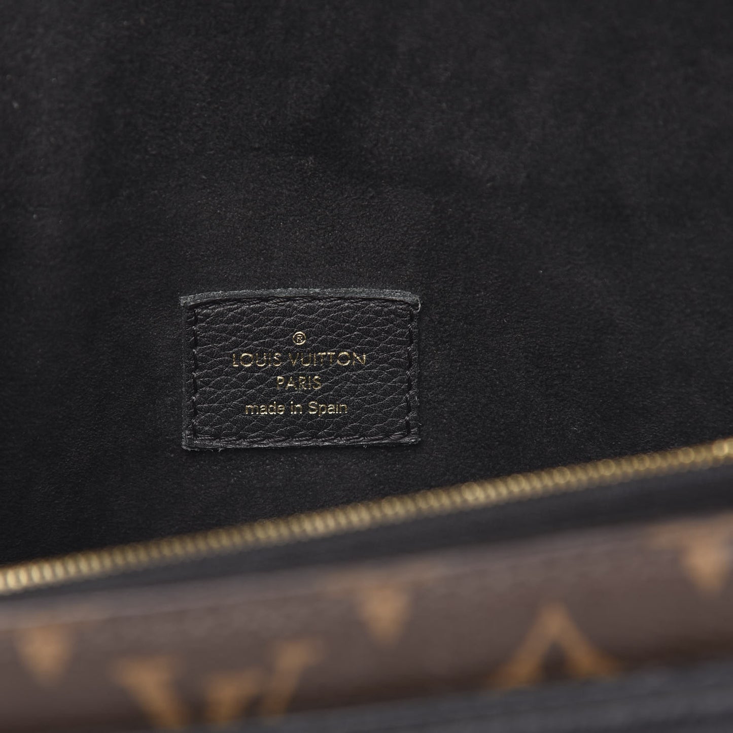 Monogram Victoire Black