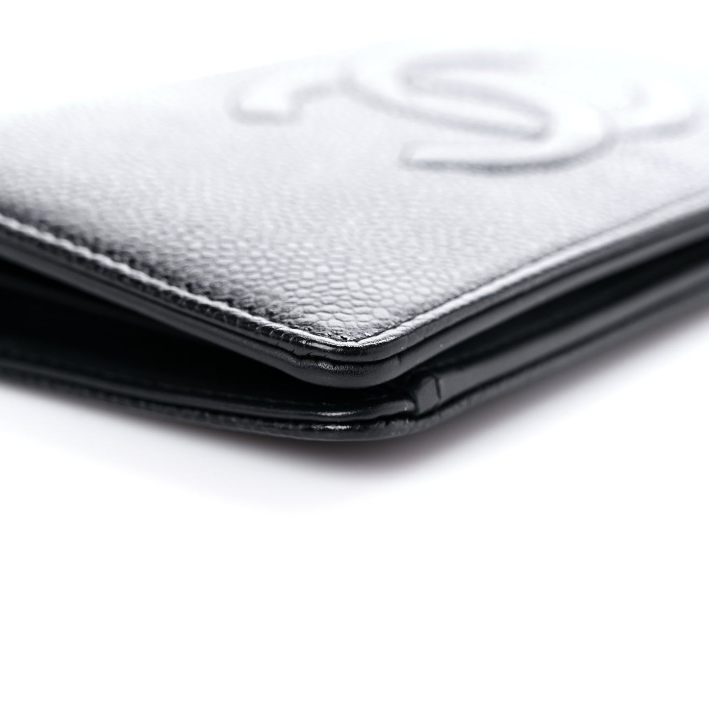 Caviar Timeless CC Yen Wallet Black