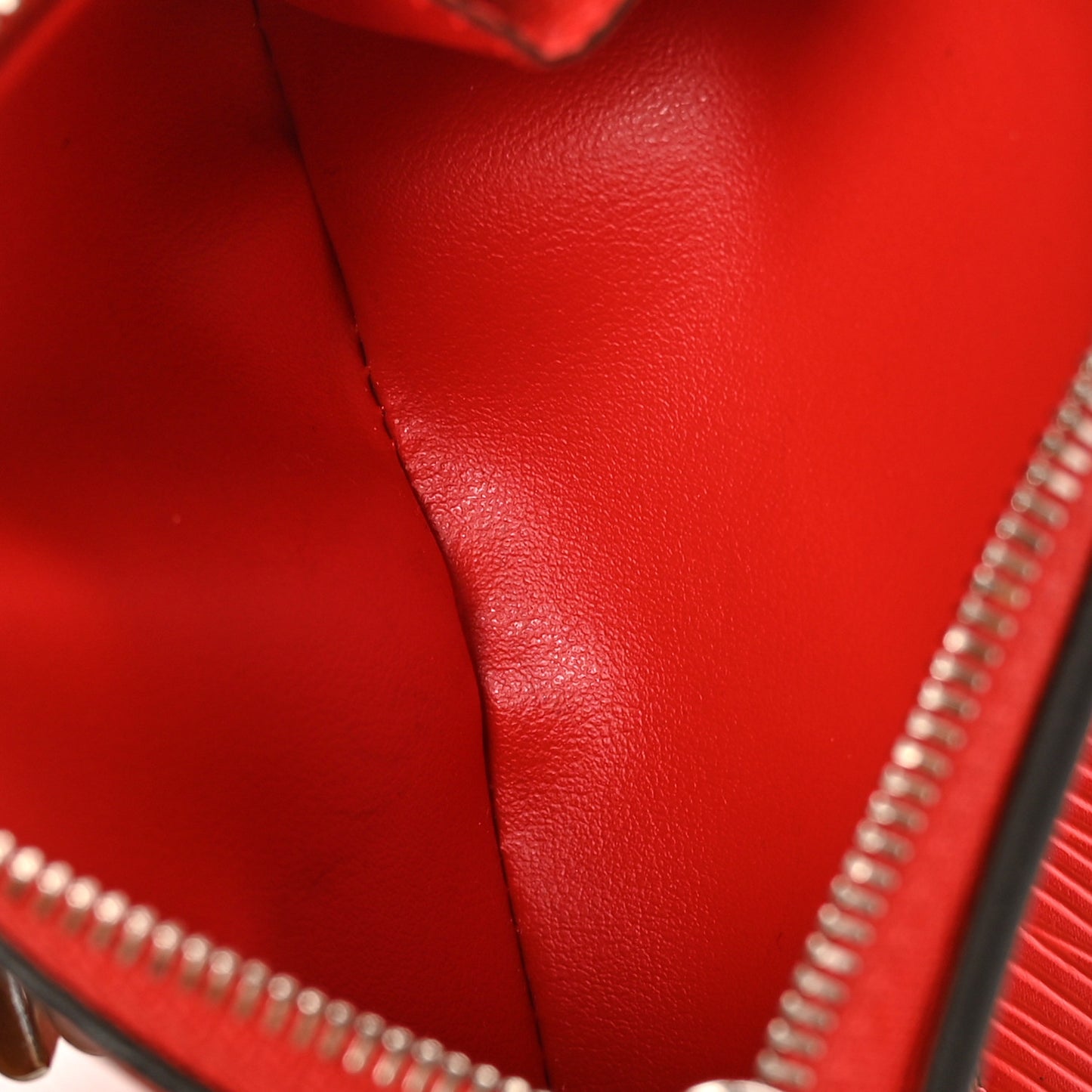 Epi Twist Compact Wallet Coquelicot