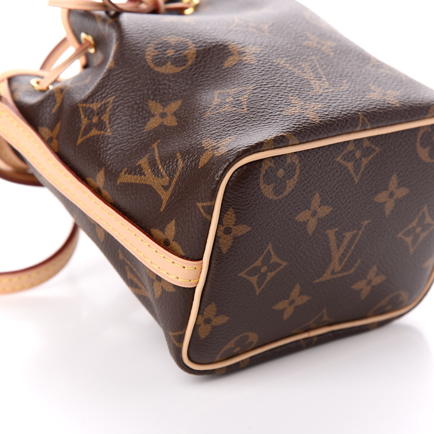 Louis Vuitton Monogram Nano Noe 9 of 10