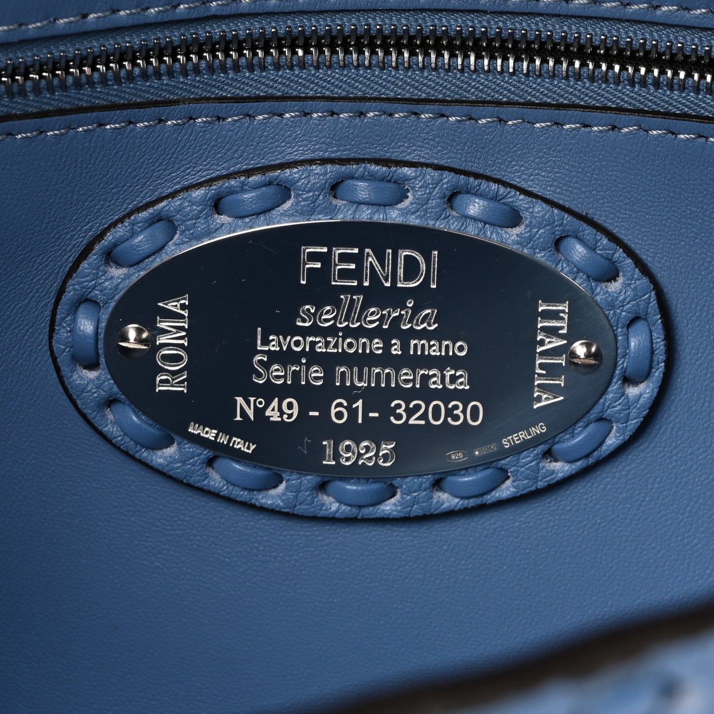 Cuoio Roma Sellerissima Nappa Sintetica Tape Stitch Baguette Placca Argento Blue