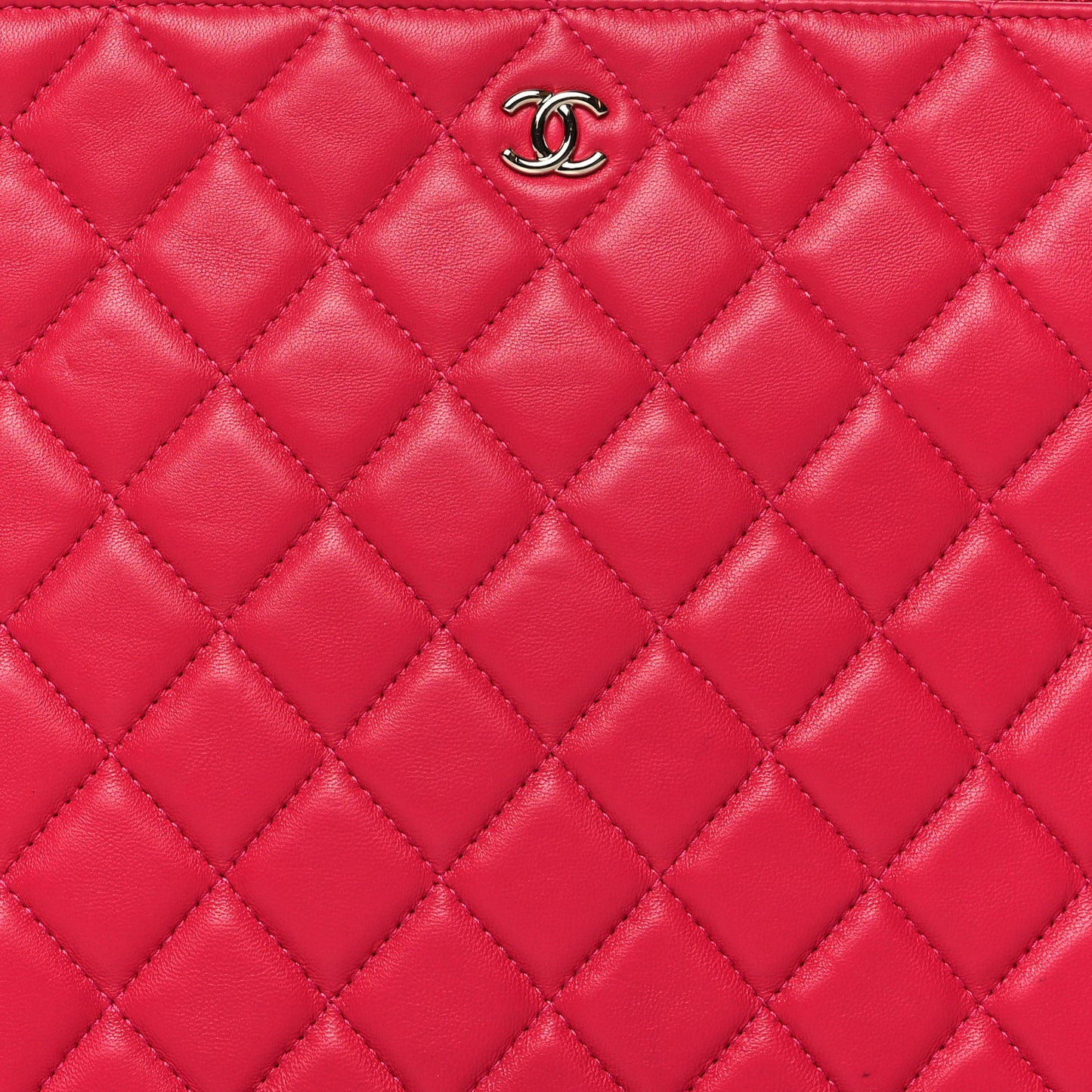 Caviar Quilted Medium Cosmetic Case Dark Pink