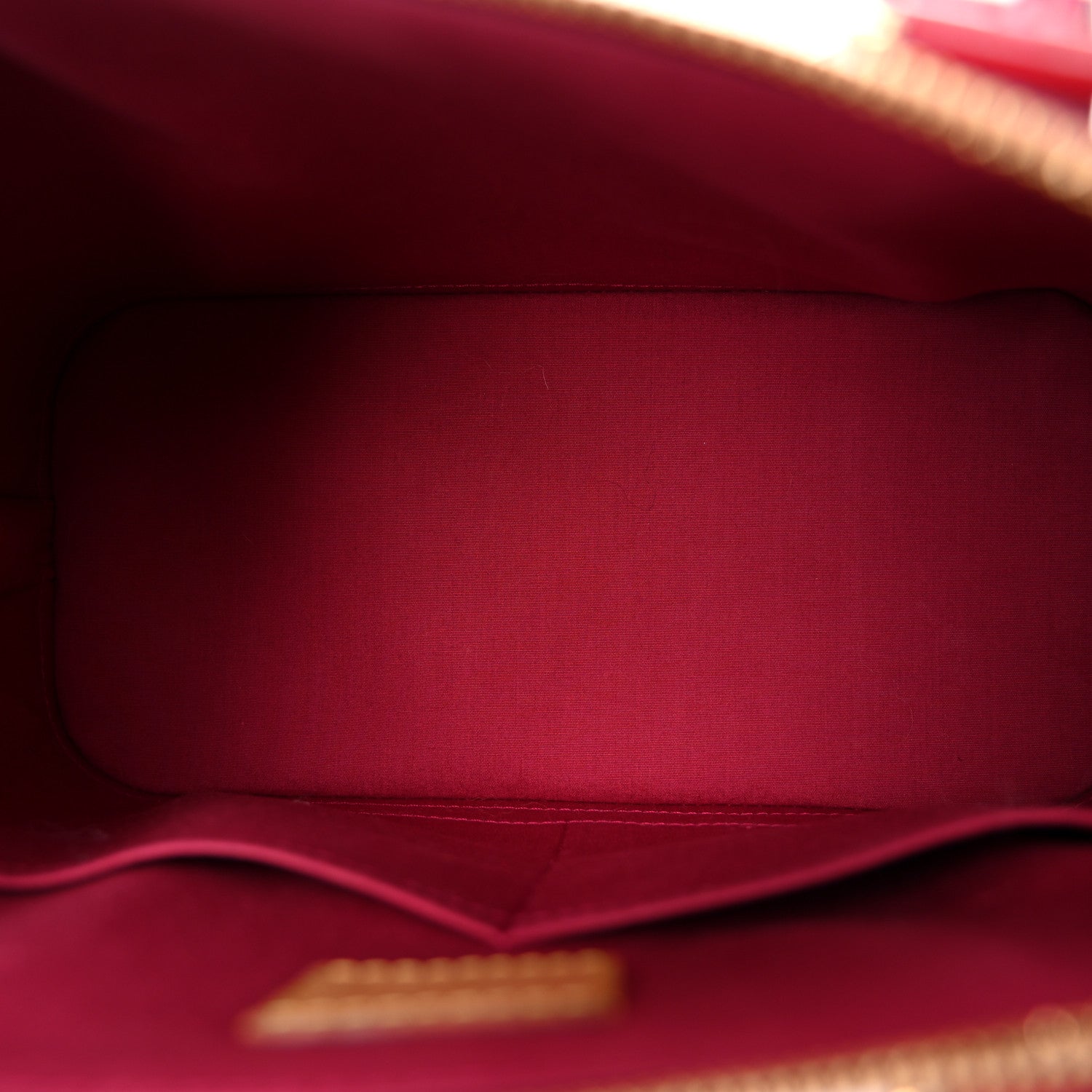 Louis Vuitton Vernis Alma PM Pomme D'Amour 5 of 10