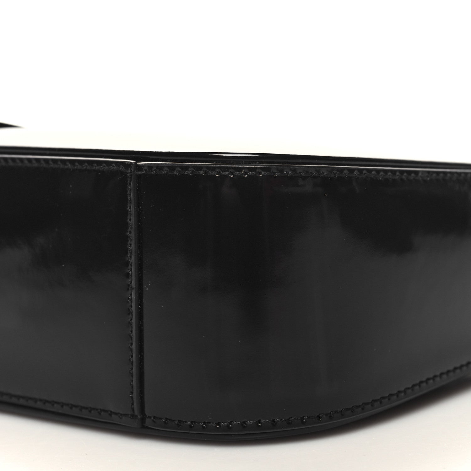 Saint Laurent Patent Le 5 A 7 Monochrome Hobo Black 10 of 12