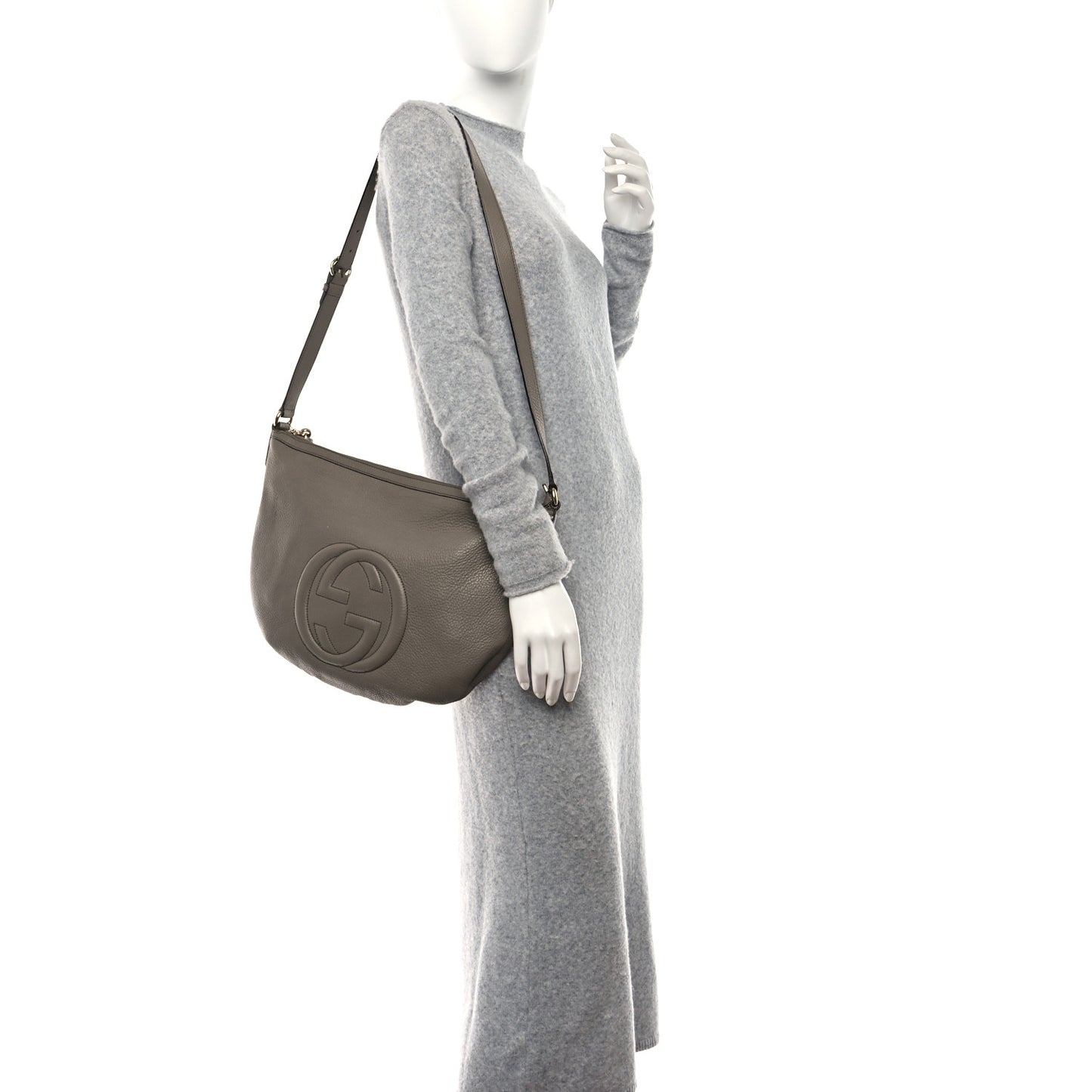 Pebbled Calfskin Medium Soho Hobo New Fango
